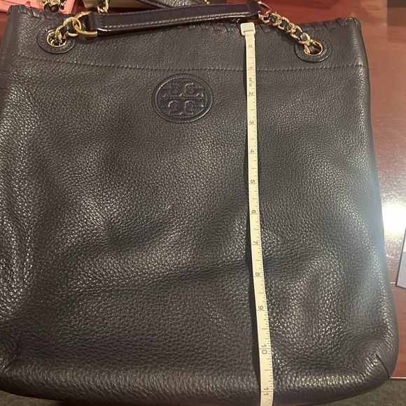 Tory Burch Bucket Bag Navy Blue - Picture 9 of 9